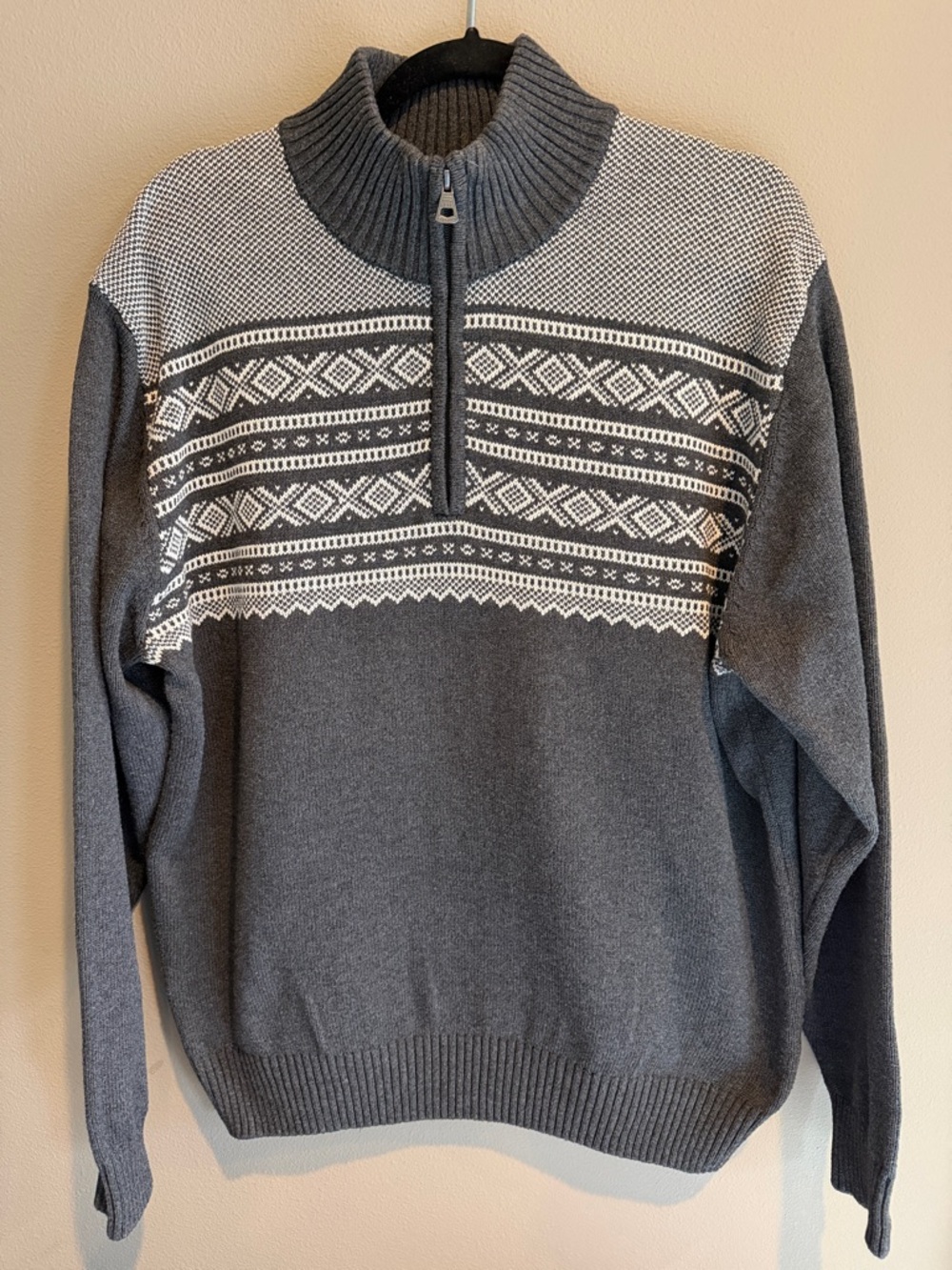 Weatherproof Men's Gray and White 1/4 Zip Fair Isle Sweater